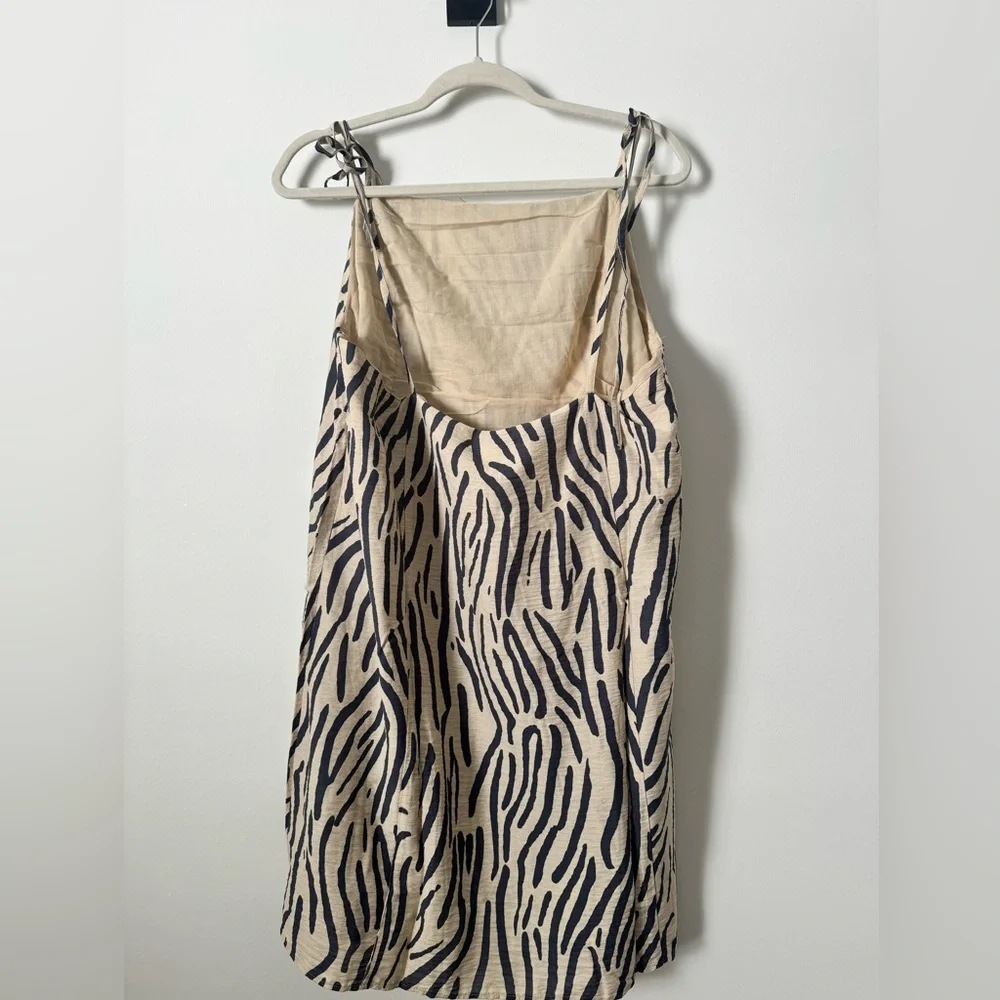 H&M Dress NWT - Picture 4 of 6